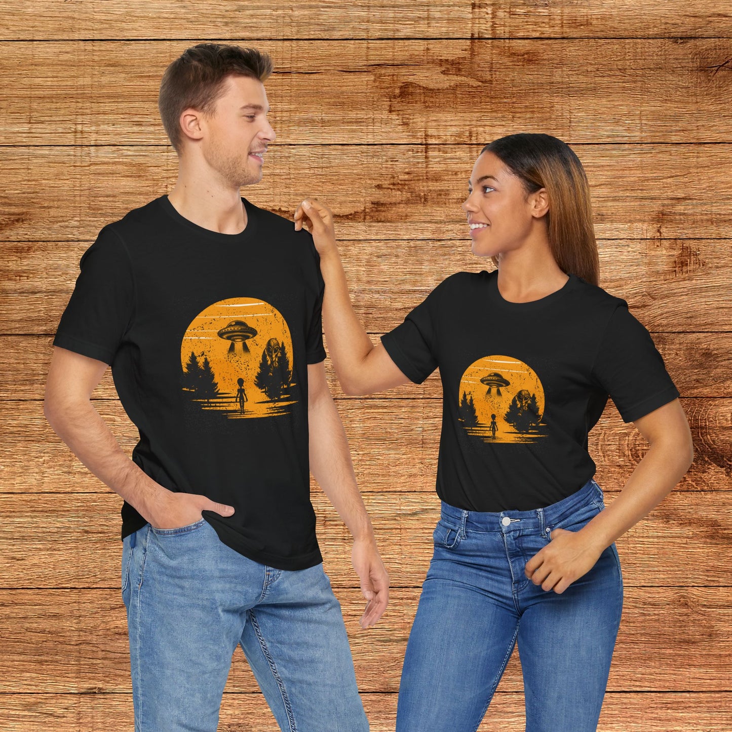 Alien 5 Unisex Softstyle T-Shirt
